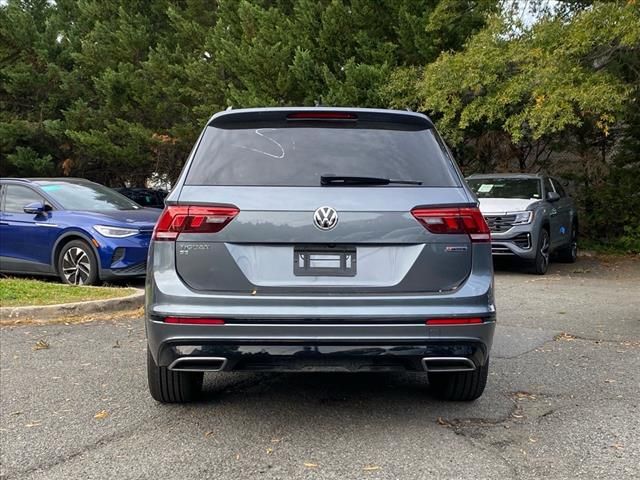 2021 Volkswagen Tiguan SE R-Line Black