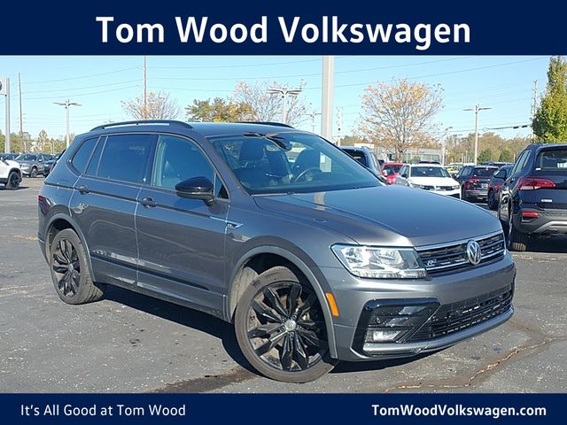 2021 Volkswagen Tiguan SE R-Line Black