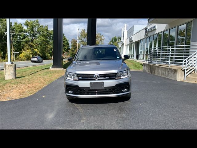 2021 Volkswagen Tiguan SE R-Line Black