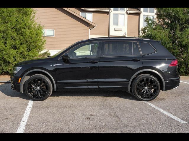 2021 Volkswagen Tiguan SE R-Line Black