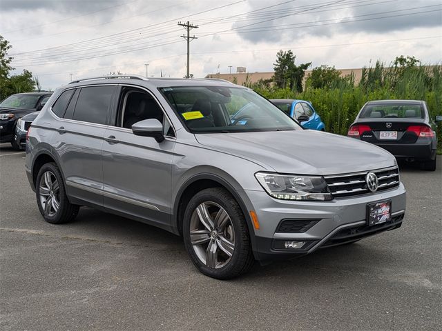 2021 Volkswagen Tiguan SE R-Line Black