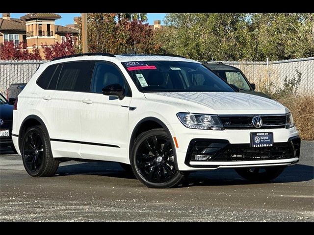 2021 Volkswagen Tiguan SE R-Line Black