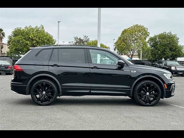 2021 Volkswagen Tiguan SE R-Line Black