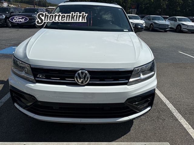 2021 Volkswagen Tiguan SE R-Line Black