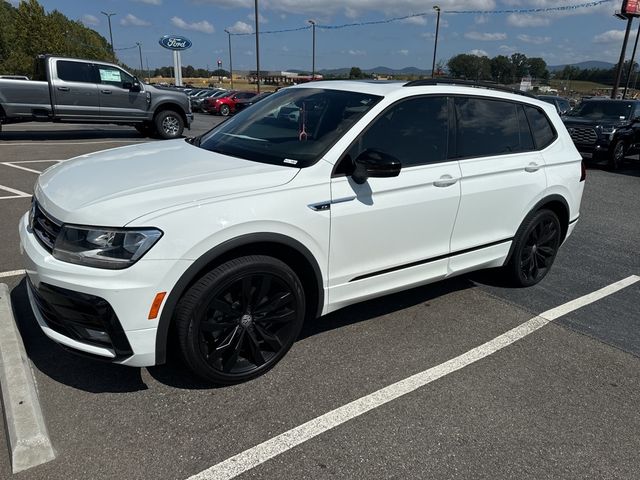 2021 Volkswagen Tiguan SE R-Line Black