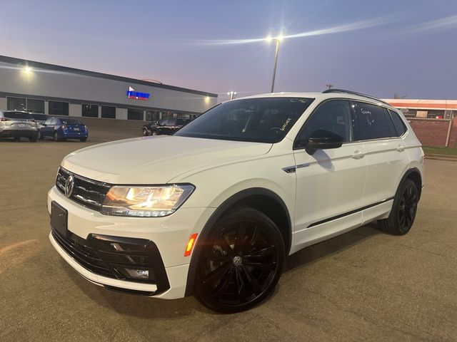 2021 Volkswagen Tiguan SE R-Line Black