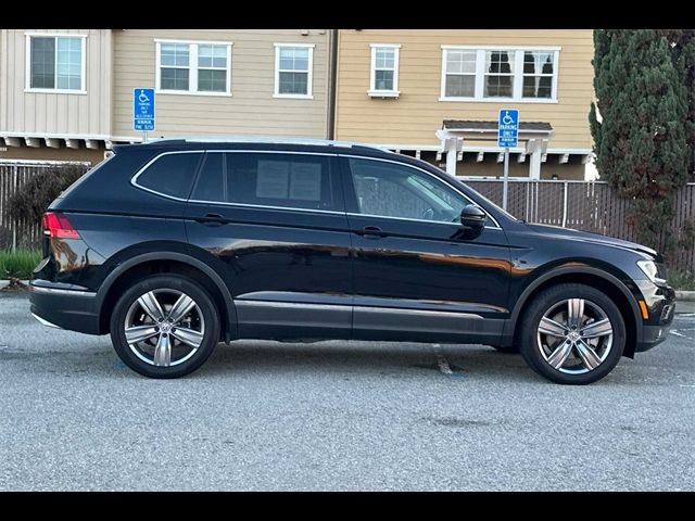 2021 Volkswagen Tiguan SE R-Line Black