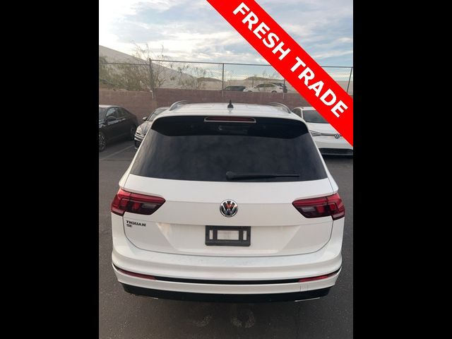 2021 Volkswagen Tiguan SE R-Line Black