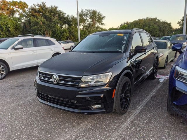 2021 Volkswagen Tiguan SE R-Line Black