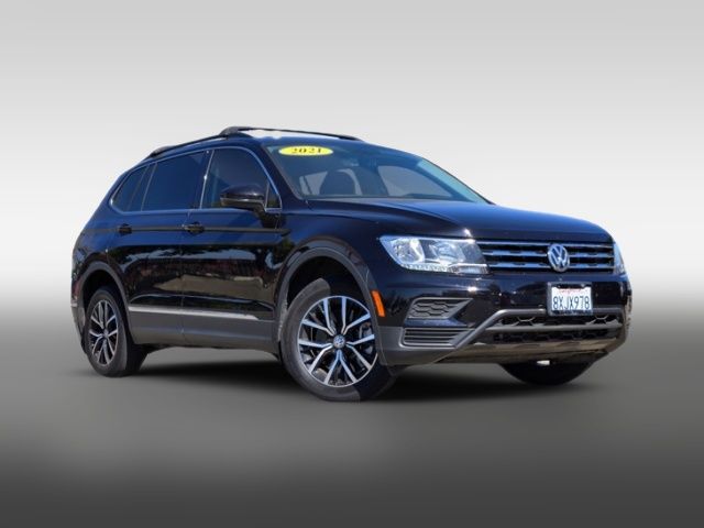 2021 Volkswagen Tiguan SE R-Line Black