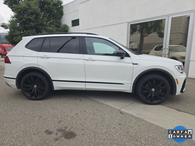 2021 Volkswagen Tiguan SE R-Line Black