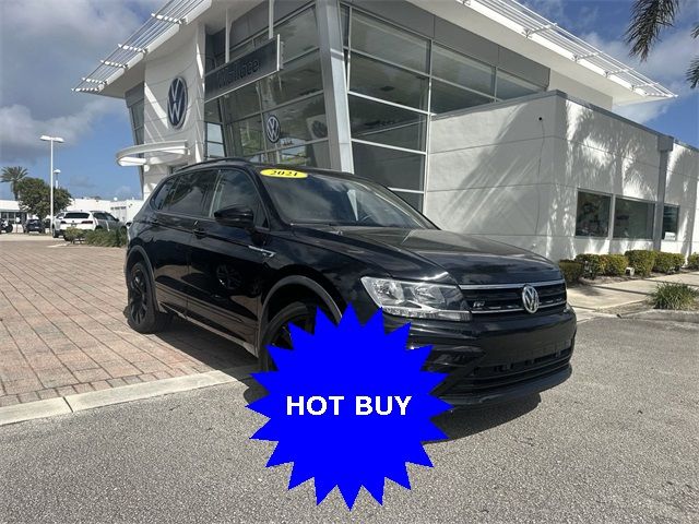 2021 Volkswagen Tiguan SE R-Line Black