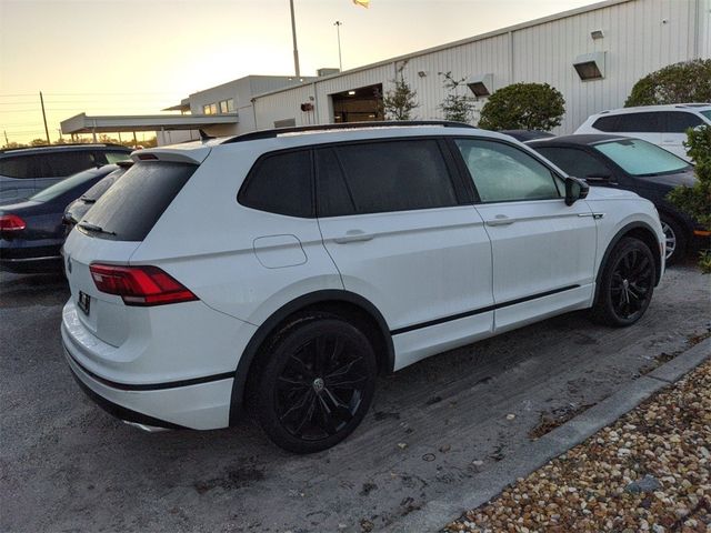 2021 Volkswagen Tiguan SE R-Line Black