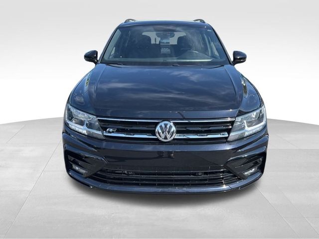 2021 Volkswagen Tiguan SE R-Line Black