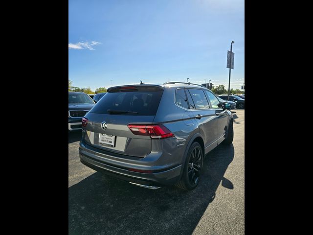 2021 Volkswagen Tiguan SE R-Line Black