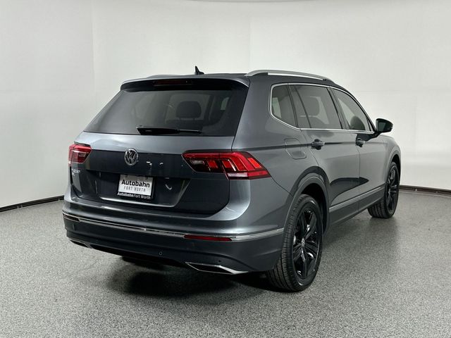 2021 Volkswagen Tiguan SE R-Line Black