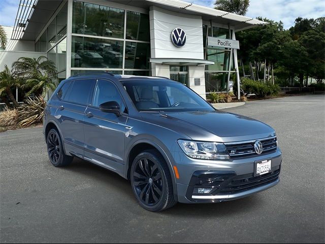 2021 Volkswagen Tiguan SE R-Line Black