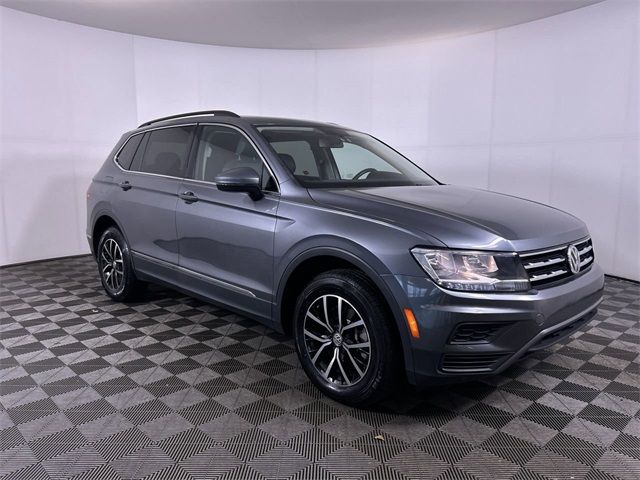 2021 Volkswagen Tiguan SE R-Line Black