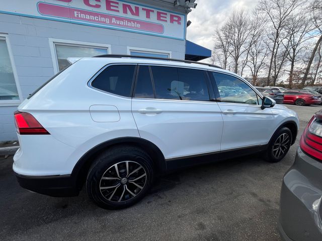 2021 Volkswagen Tiguan SE R-Line Black