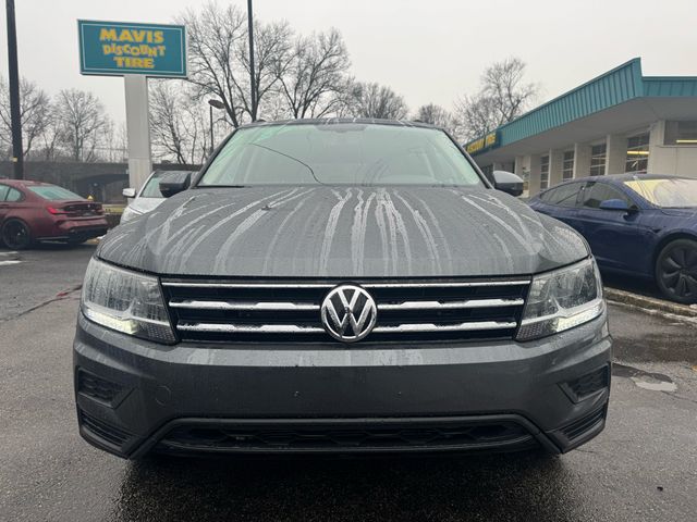 2021 Volkswagen Tiguan SE R-Line Black