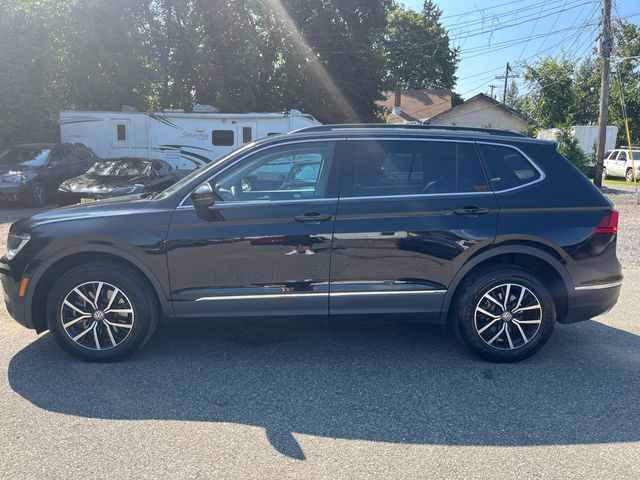 2021 Volkswagen Tiguan SE R-Line Black