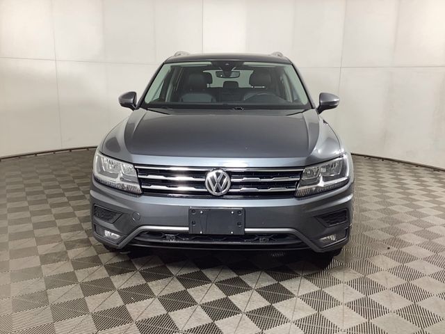 2021 Volkswagen Tiguan SE R-Line Black