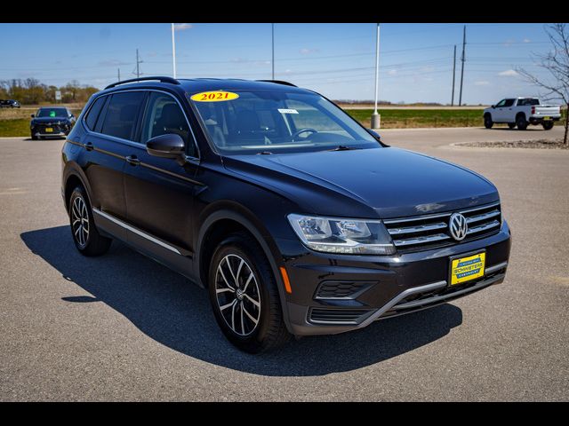 2021 Volkswagen Tiguan SE R-Line Black