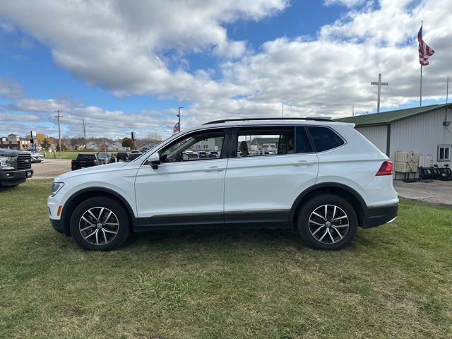 2021 Volkswagen Tiguan SE R-Line Black