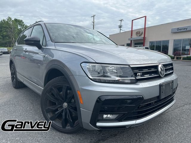 2021 Volkswagen Tiguan SE R-Line Black