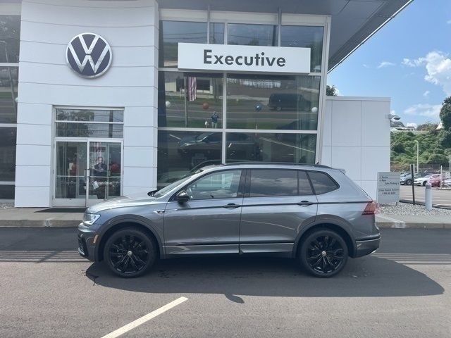 2021 Volkswagen Tiguan SE R-Line Black