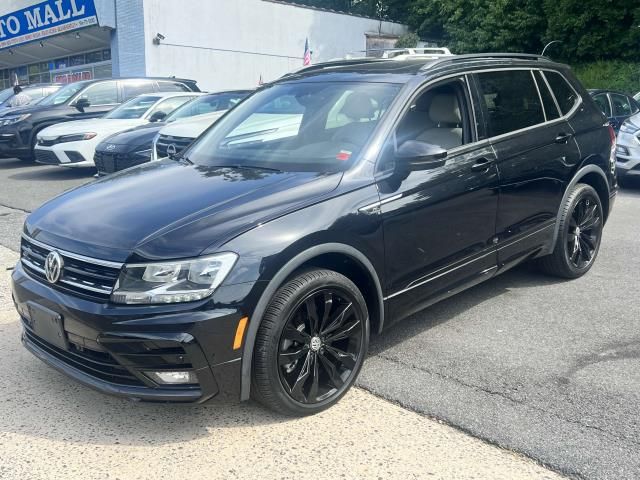 2021 Volkswagen Tiguan SE R-Line Black