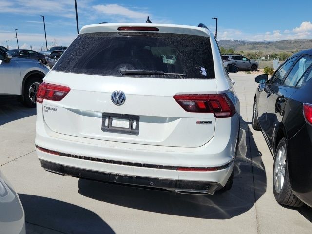 2021 Volkswagen Tiguan SE R-Line Black