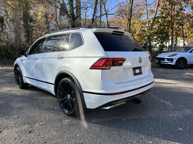 2021 Volkswagen Tiguan SE R-Line Black