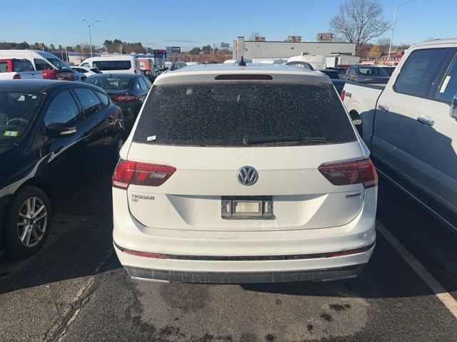 2021 Volkswagen Tiguan SE R-Line Black