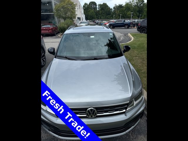 2021 Volkswagen Tiguan SE R-Line Black