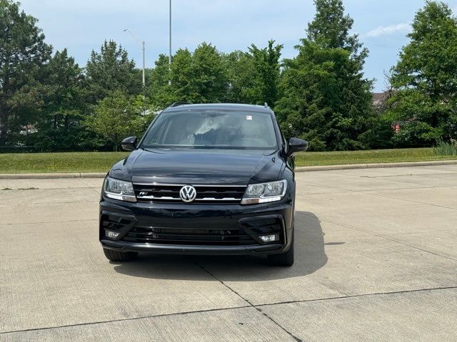 2021 Volkswagen Tiguan SE R-Line Black