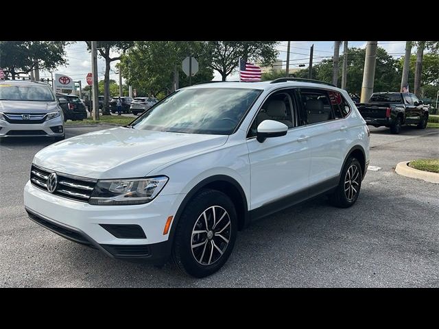 2021 Volkswagen Tiguan SE