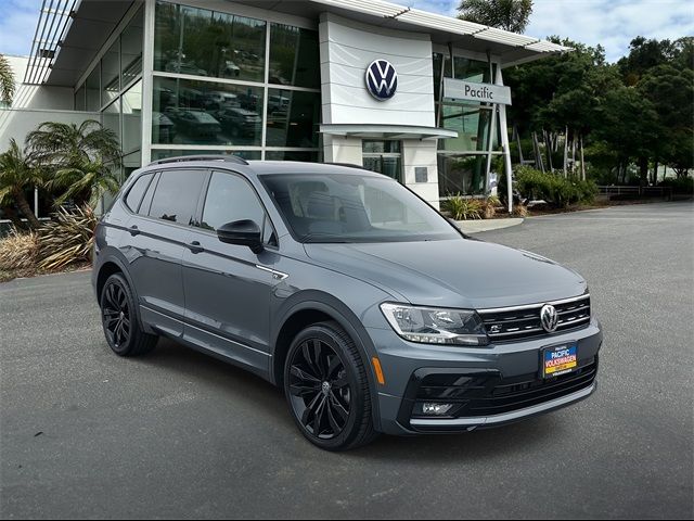 2021 Volkswagen Tiguan SE R-Line Black