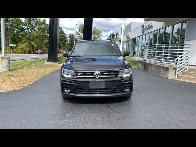 2021 Volkswagen Tiguan SE R-Line Black