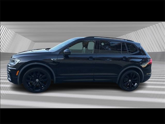 2021 Volkswagen Tiguan SE R-Line Black