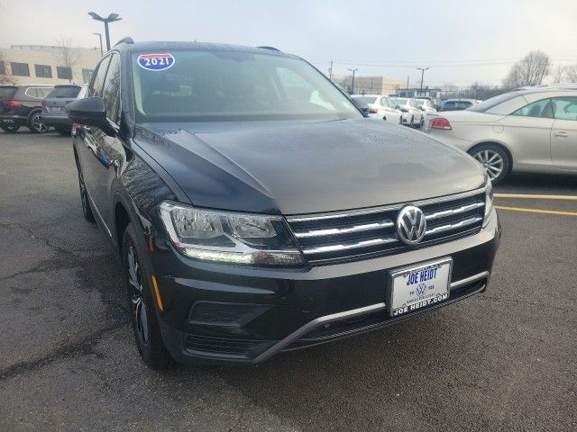 2021 Volkswagen Tiguan SE