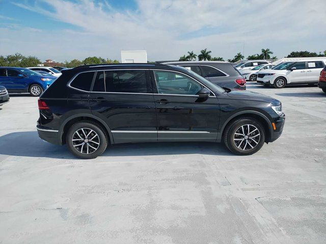 2021 Volkswagen Tiguan SE