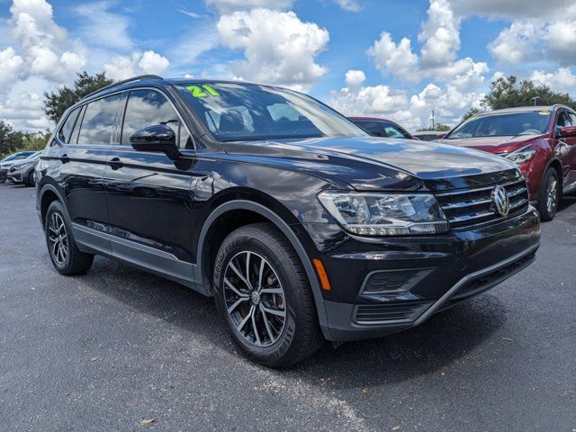 2021 Volkswagen Tiguan SE