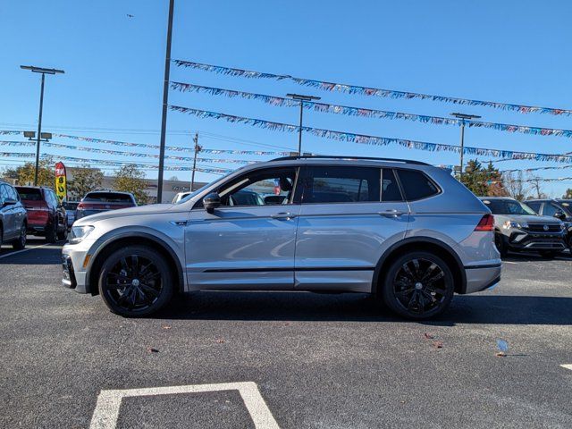 2021 Volkswagen Tiguan SE R-Line Black