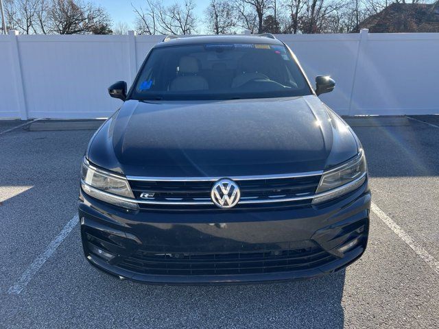 2021 Volkswagen Tiguan SE R-Line Black