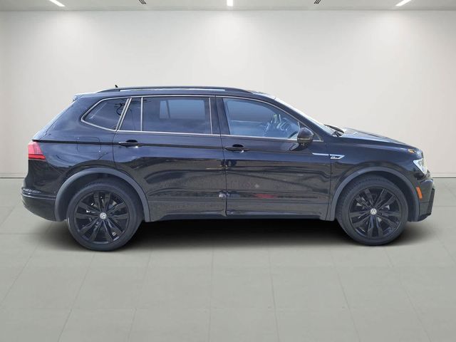 2021 Volkswagen Tiguan SE R-Line Black