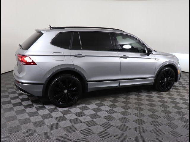 2021 Volkswagen Tiguan SE R-Line Black