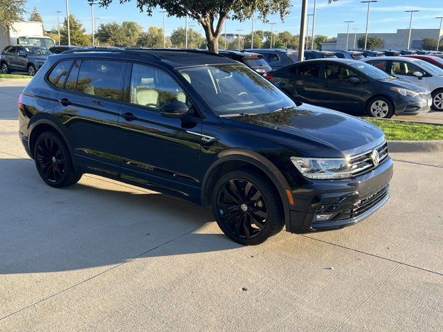 2021 Volkswagen Tiguan SE R-Line Black