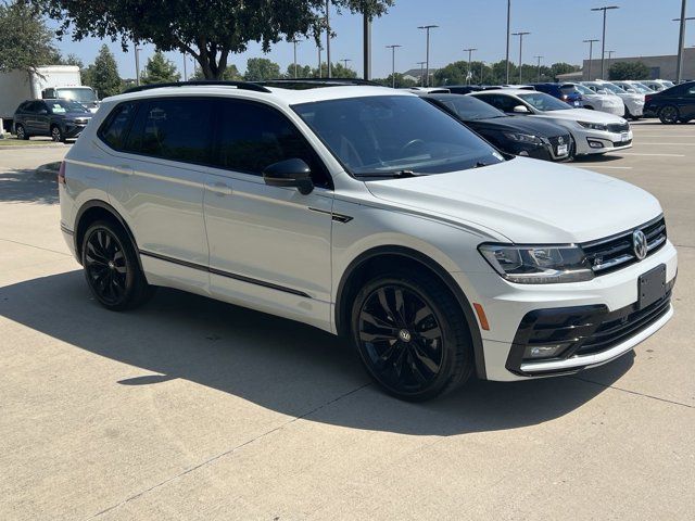 2021 Volkswagen Tiguan SE R-Line Black