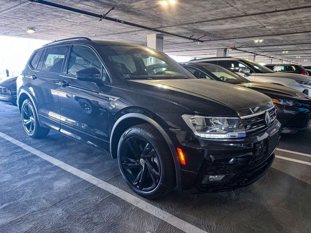 2021 Volkswagen Tiguan SE R-Line Black